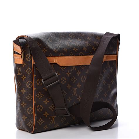 louis vuitton paris messenger bag|Louis Vuitton Messenger bag models.